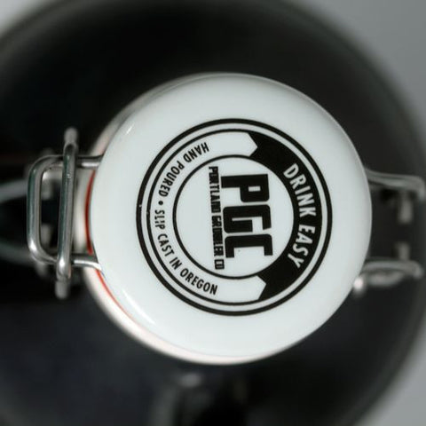 FLIP TOP | GLAZED PGC LOGO